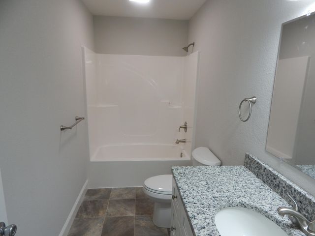 201 Kelsey Street, Etowah, TN 37331