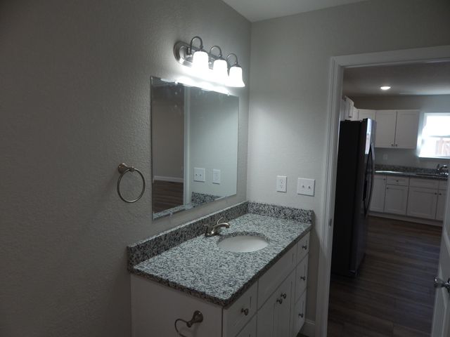 201 Kelsey Street, Etowah, TN 37331