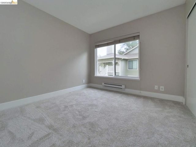 202 Shoreline CT, Richmond, CA 94804