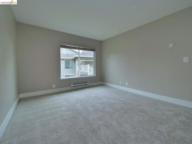 202 Shoreline CT, Richmond, CA 94804
