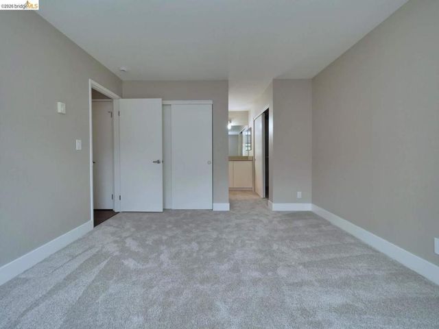 202 Shoreline CT, Richmond, CA 94804