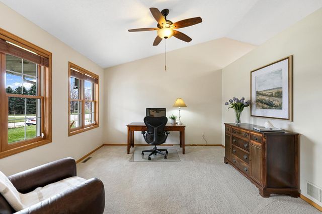 17079 Isleton Avenue, Lakeville, MN 55044