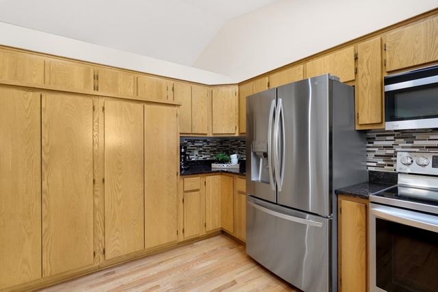 17079 Isleton Avenue, Lakeville, MN 55044