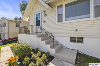 5613 Grand Avenue, Omaha, NE 68104
