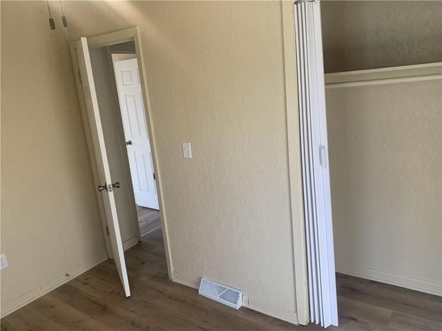 4017 Wabash Avenue, Kansas City, MO 64130