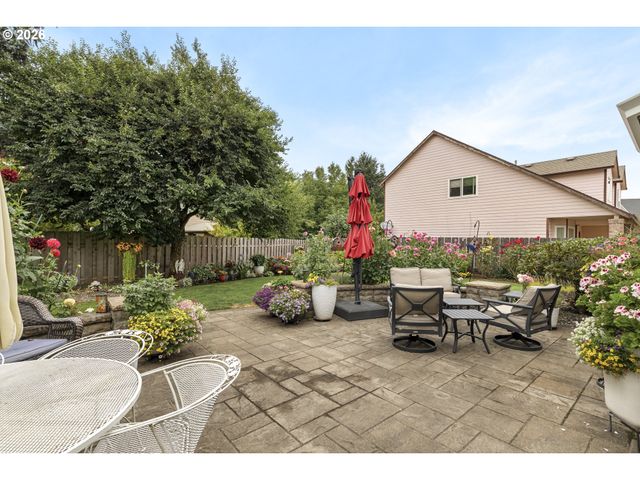 2745 Ne KELLY Pl, Gresham, OR 97030