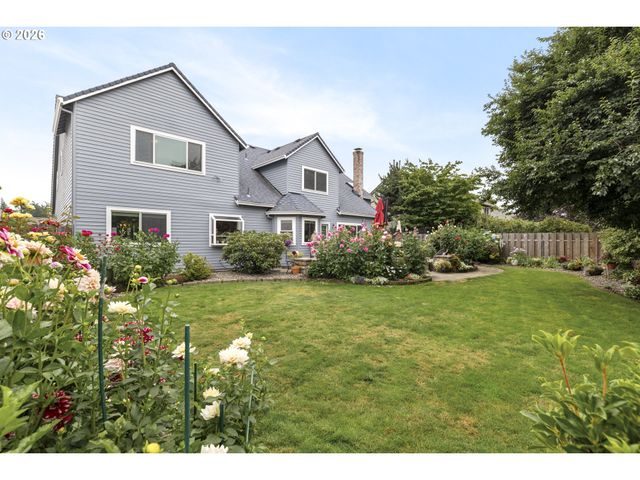 2745 Ne KELLY Pl, Gresham, OR 97030