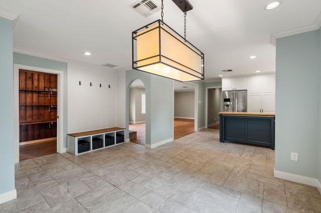 9333 Walterville Road, Houston, TX 77080