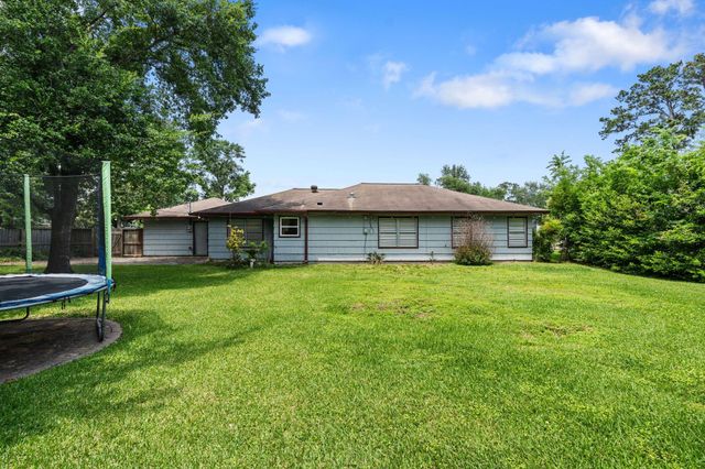 9333 Walterville Road, Houston, TX 77080