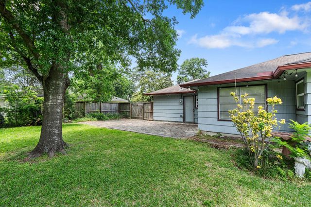 9333 Walterville Road, Houston, TX 77080