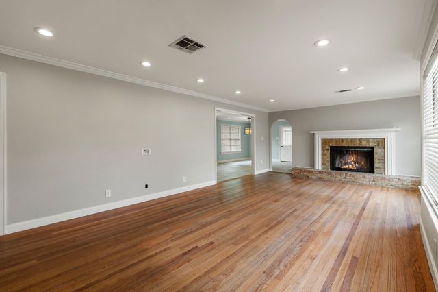 9333 Walterville Road, Houston, TX 77080