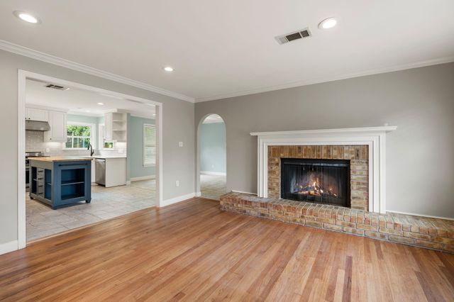 9333 Walterville Road, Houston, TX 77080