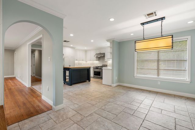 9333 Walterville Road, Houston, TX 77080