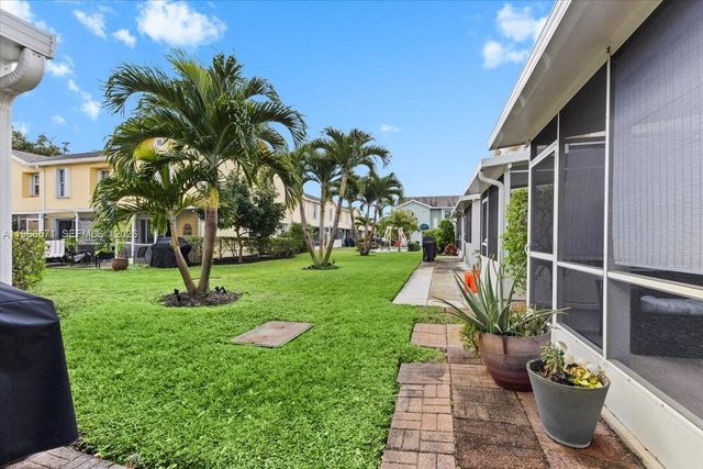 307 Waterside Drive, Hypoluxo, FL 33462
