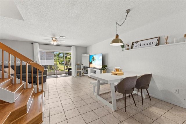 307 Waterside Drive, Hypoluxo, FL 33462