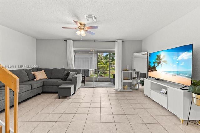 307 Waterside Drive, Hypoluxo, FL 33462