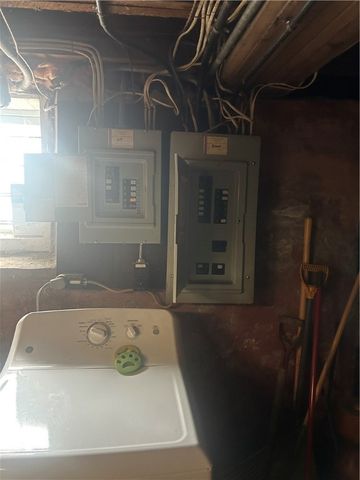 189 Augustine Street, Rochester, NY 14613