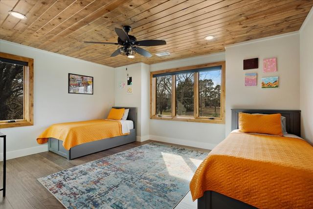 210 Coffee Circle, Pottsboro, TX 75076