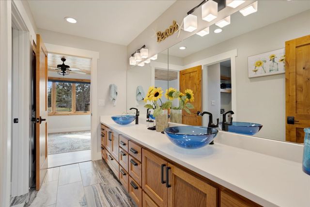 210 Coffee Circle, Pottsboro, TX 75076