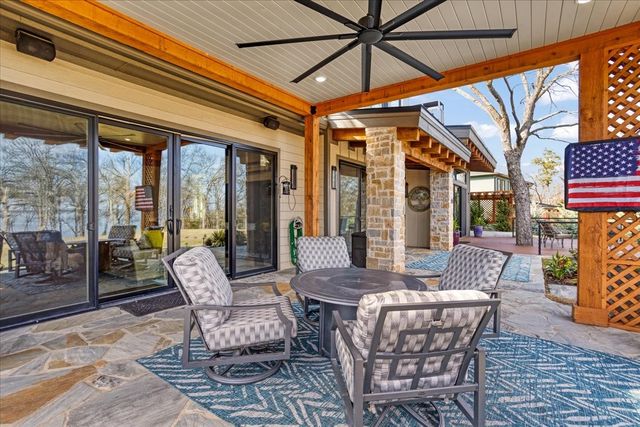 210 Coffee Circle, Pottsboro, TX 75076