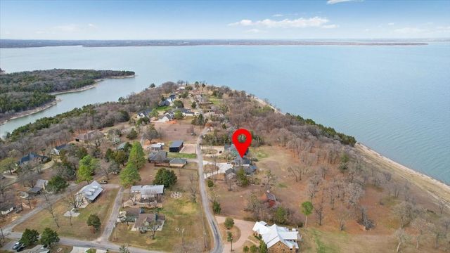 210 Coffee Circle, Pottsboro, TX 75076