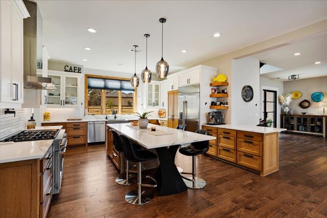 210 Coffee Circle, Pottsboro, TX 75076