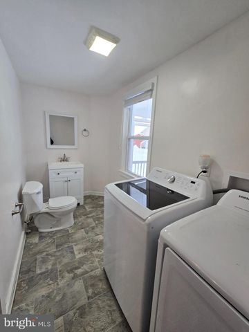 805 HAMILTON STREET, Carlisle, PA 17013