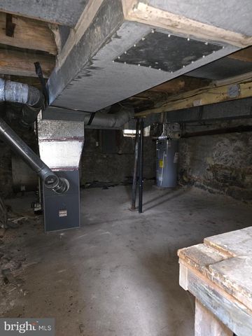 805 HAMILTON STREET, Carlisle, PA 17013