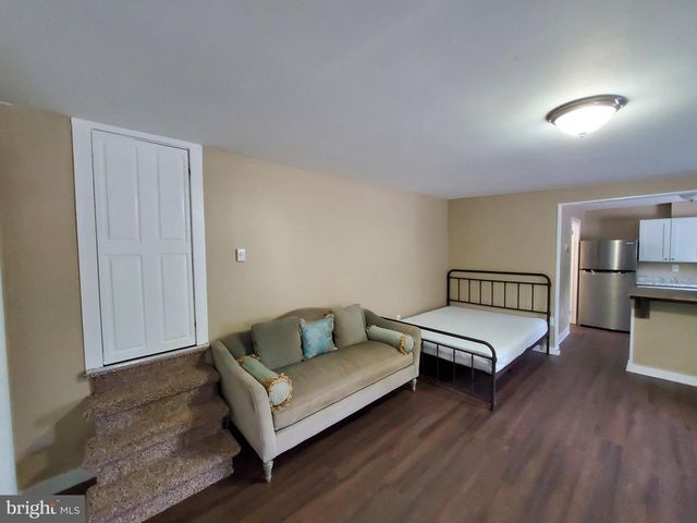 805 HAMILTON STREET, Carlisle, PA 17013