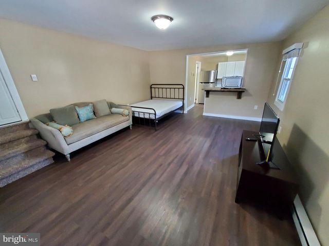 805 HAMILTON STREET, Carlisle, PA 17013