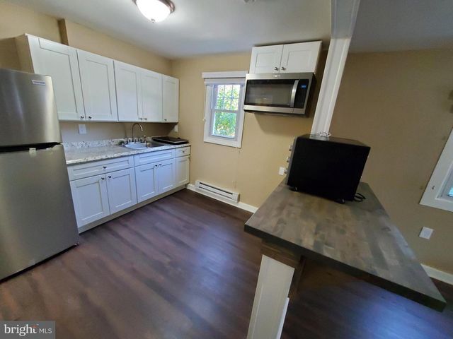 805 HAMILTON STREET, Carlisle, PA 17013