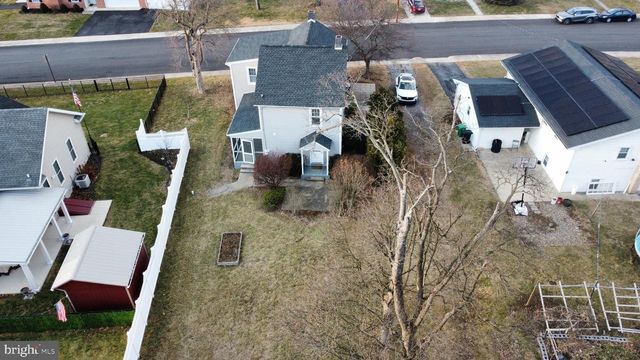 805 HAMILTON STREET, Carlisle, PA 17013