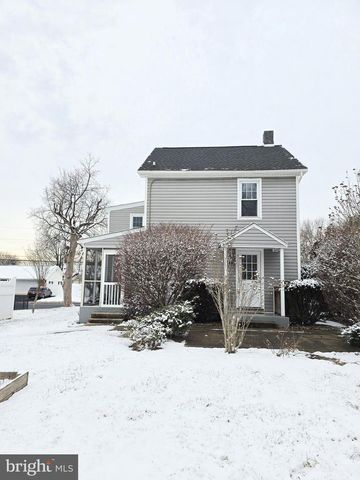 805 HAMILTON STREET, Carlisle, PA 17013