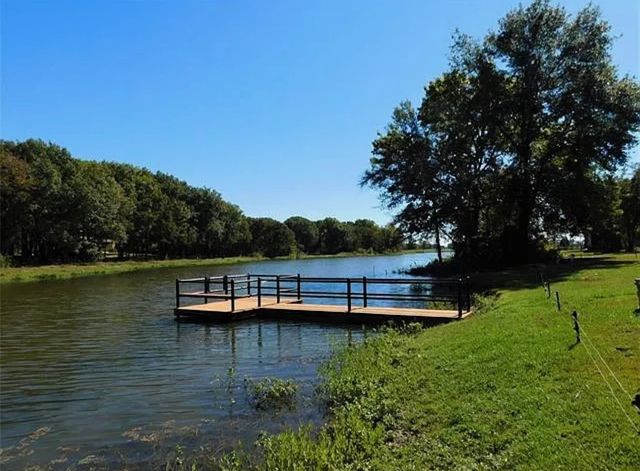 Lot 606 Clear Water Court, Corsicana, TX 75109
