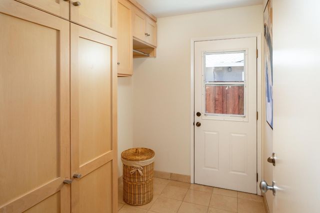1310 Harwalt Drive, Los Altos, CA 94024