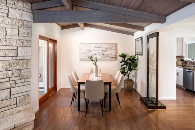 1310 Harwalt Drive, Los Altos, CA 94024