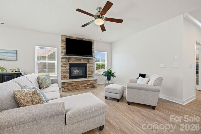 10295 October Glory Way, Charlotte, NC 28215