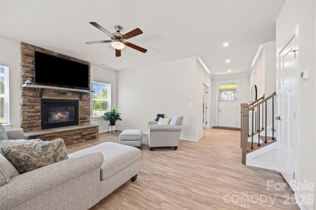 10295 October Glory Way, Charlotte, NC 28215