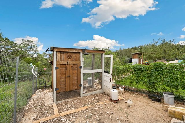 14343 Santa Loma, Helotes, TX 78023