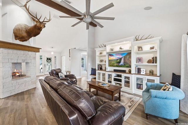 14343 Santa Loma, Helotes, TX 78023