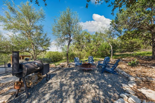 14343 Santa Loma, Helotes, TX 78023