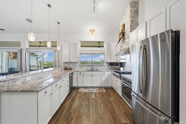14343 Santa Loma, Helotes, TX 78023