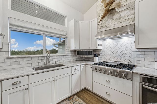 14343 Santa Loma, Helotes, TX 78023