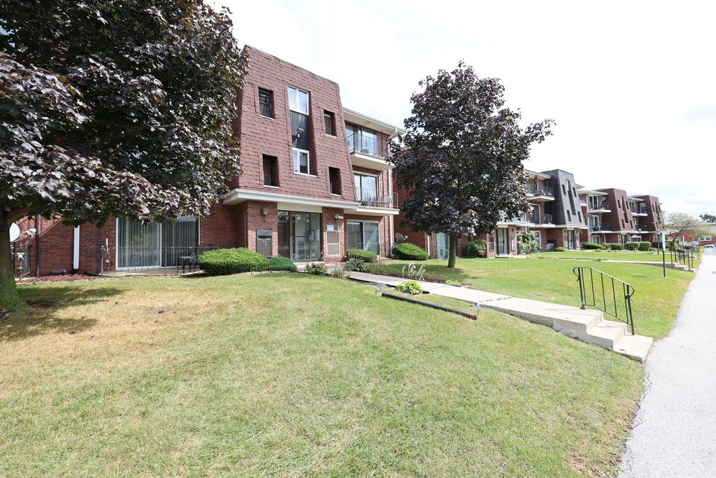 11929 S LAWNDALE Avenue 3C4, Alsip, IL 60803 — photo 2