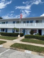 8220 112TH STREET 109, Seminole, FL 33772