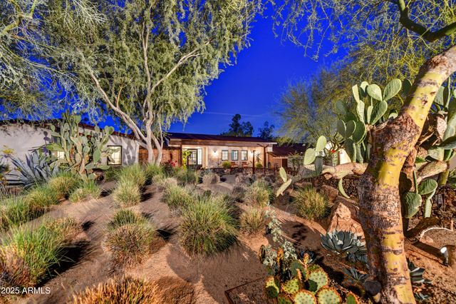 11801 N SUNDOWN Drive, Scottsdale, AZ 85260