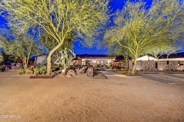 11801 N SUNDOWN Drive, Scottsdale, AZ 85260