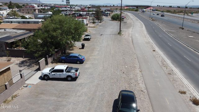 8606 N GATEWAY Boulevard, Canutillo, TX 79835