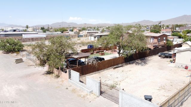 8606 N GATEWAY Boulevard, Canutillo, TX 79835