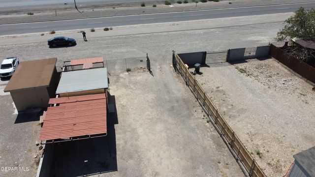 8606 N GATEWAY Boulevard, Canutillo, TX 79835